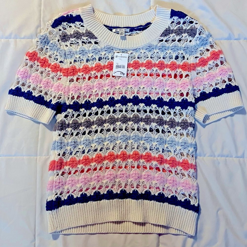 Multi-Color Short-Sleeve Knit Blouse